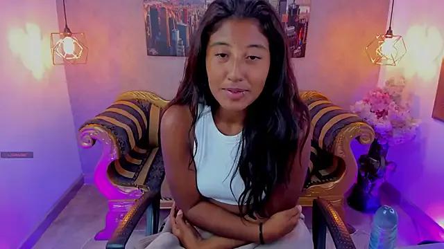 melany_brunette from StripChat is Freechat