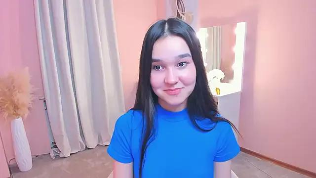 MeliaMelchiori webcams show profile image 