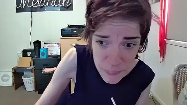 Photos of MelinahViking from StripChat is Freechat