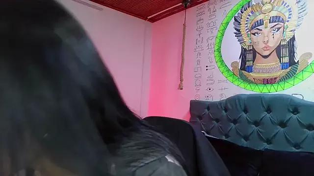 melissa__dolce from StripChat is Freechat