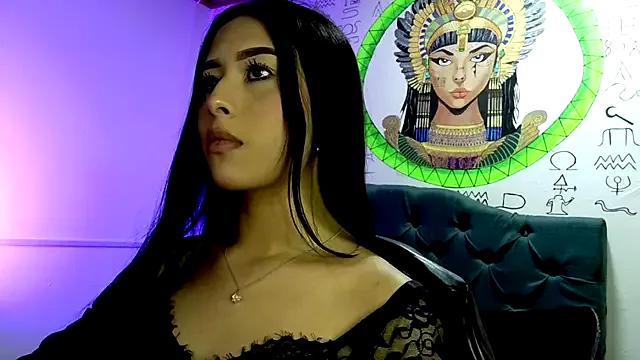 melissa__dolce from StripChat is Freechat