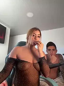 Melissa_coll from StripChat is Freechat