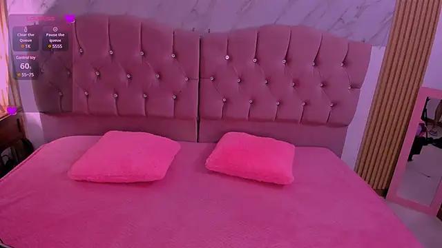 Dirty chat webcam: explore liveshows with versed models, from laying bare to fetishes, in a variety of sexy free adult webcams.