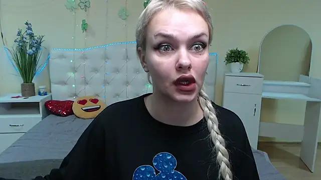 Dirty chat webcam: explore liveshows with versed models, from laying bare to fetishes, in a variety of sexy free adult webcams.
