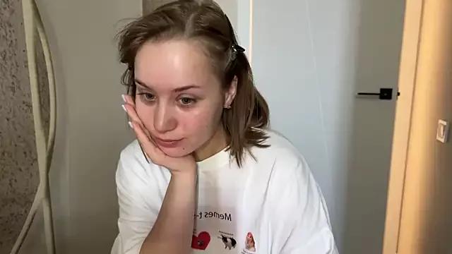 melissatender from StripChat is Freechat