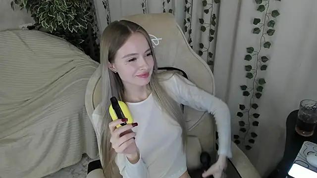 mell_milles from StripChat