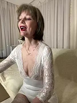 Melljoy from StripChat