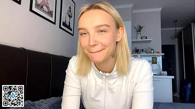 MelodyImam webcams show profile image 