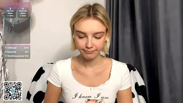 MelodyImam from StripChat is Freechat