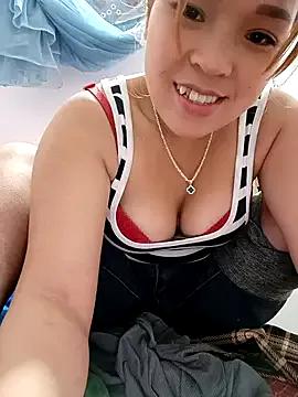 Melylyna from StripChat is Freechat