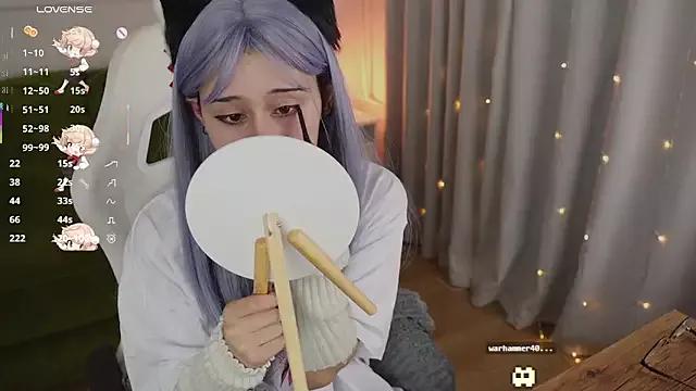 meomeee from StripChat
