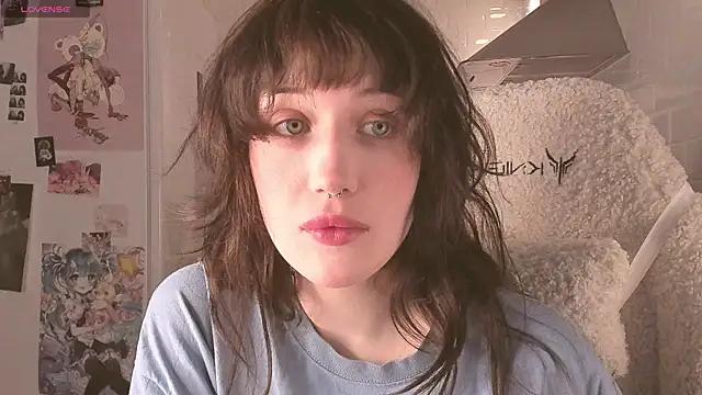 MePretty from StripChat is Freechat