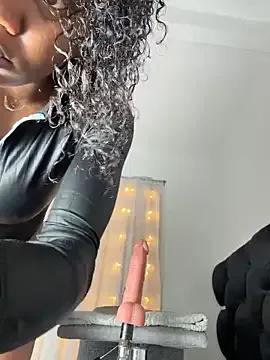 Photos of MerliaSsomer from StripChat is Freechat