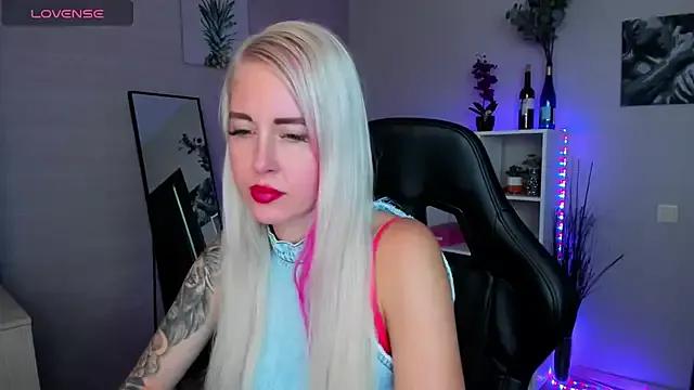 Mermaid_N from StripChat