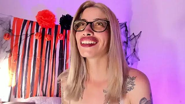 MerryyMendez from StripChat