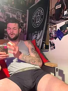 Photos of Mexxwell69 from StripChat is Freechat