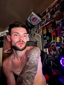 Mexxwell69 from StripChat