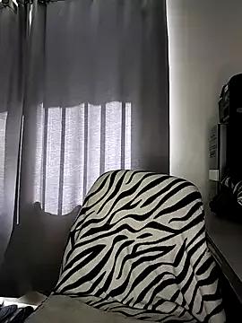 Photos of Mia-Reyes from StripChat is Freechat