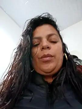 Mia_Fashion-Assistant webcams show profile image 