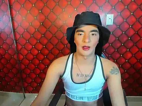 MIA_HOT23CM_S7S webcams show profile image 