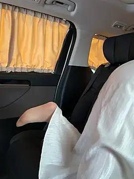 Mia_lulu from StripChat is Freechat