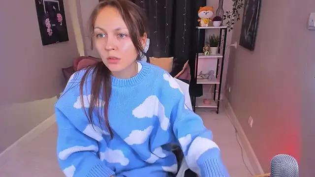 Mia_meowXkiss from StripChat is Freechat