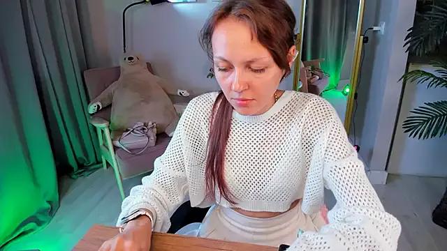 Mia_meowXkiss from StripChat is Freechat