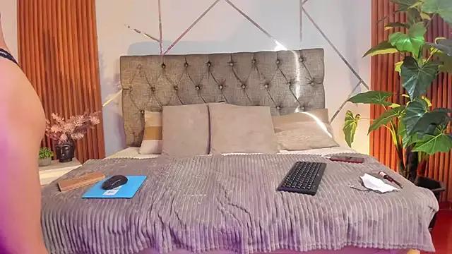 Miaa_Lee7 from StripChat