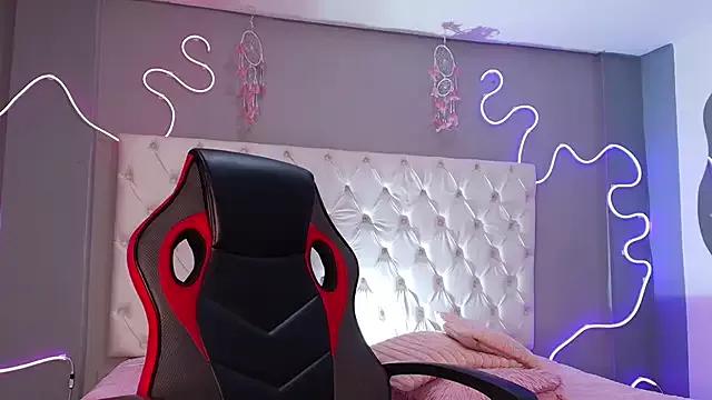 miaa_saenz1 from StripChat