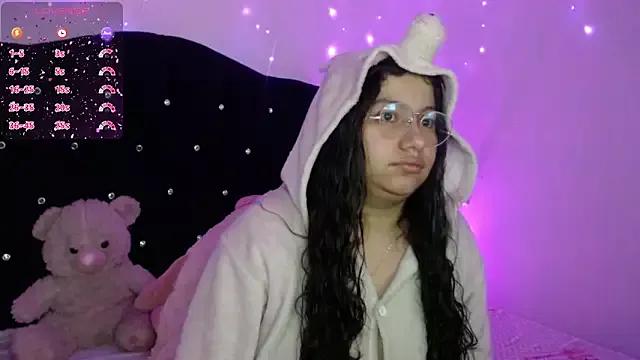Miaa_Smiith1 from StripChat