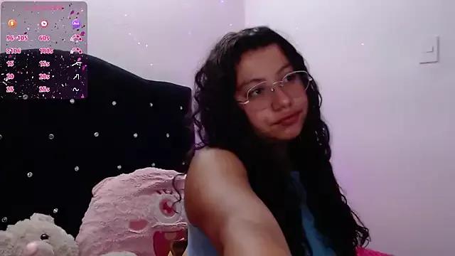Miaa_Smiith1 from StripChat
