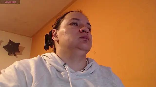 Miaabrownnn from StripChat