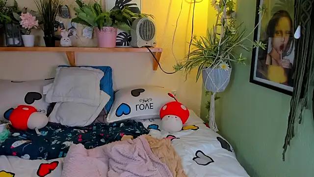 MiaaRose from StripChat