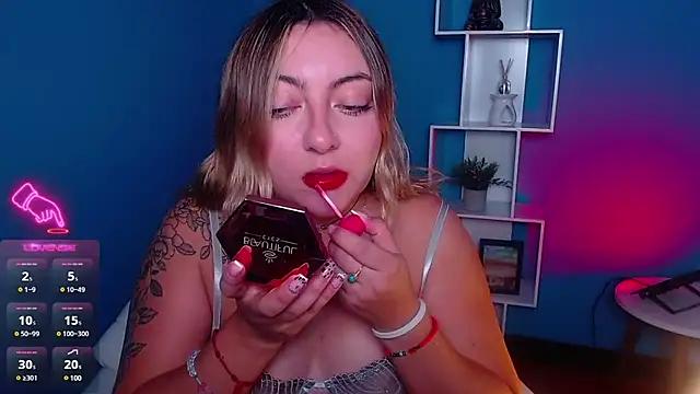 miaawild from StripChat