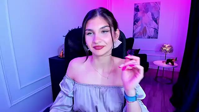 MiaAxel from StripChat
