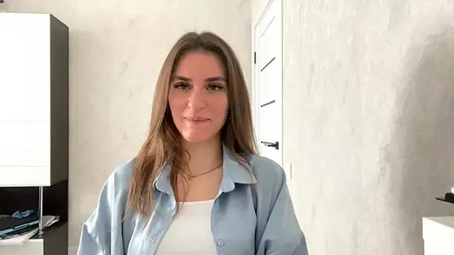 miainheat from StripChat