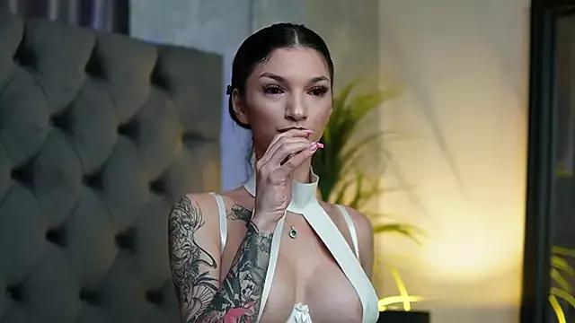 MiamiCoffee from StripChat