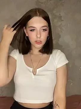 MiaMrazz from StripChat