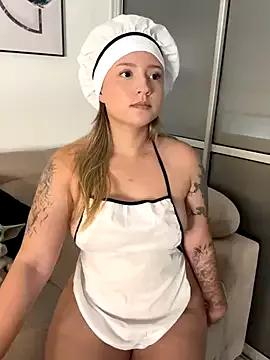 MiaPetit_ from StripChat is Freechat