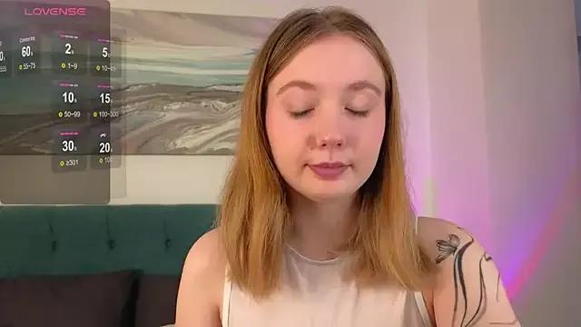 MiaWillis_ from StripChat is Freechat