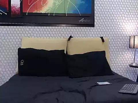 Mich_zoe from StripChat is Freechat