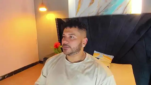 michael_hill1 from StripChat is Freechat