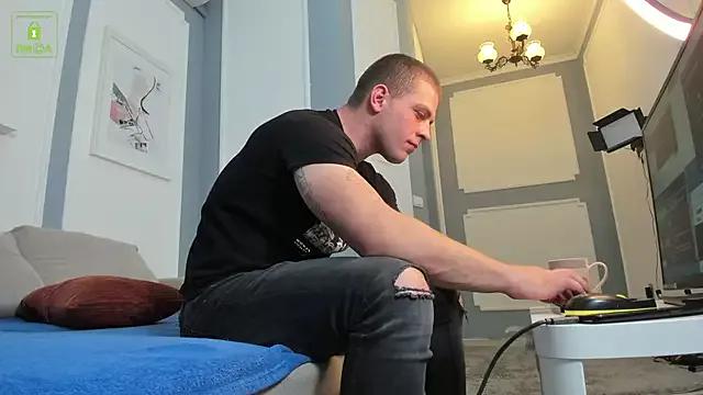 Michael_Thompsonn from StripChat is Freechat