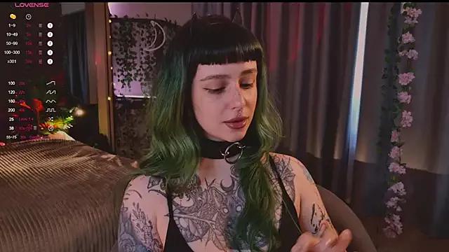 MichaellaMoon from StripChat is Freechat