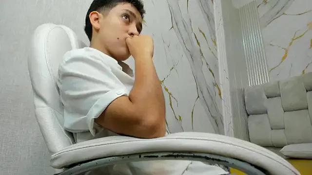 Dirty chat webcam: explore liveshows with versed models, from laying bare to fetishes, in a variety of sexy free adult webcams.