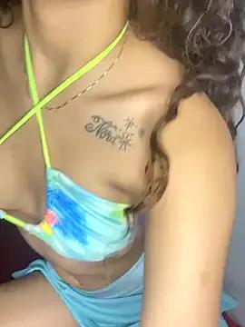 MichelleOf from StripChat is Freechat