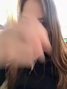 MichelleRoux from StripChat is Freechat