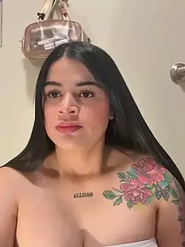 Michellsq webcams show profile image 