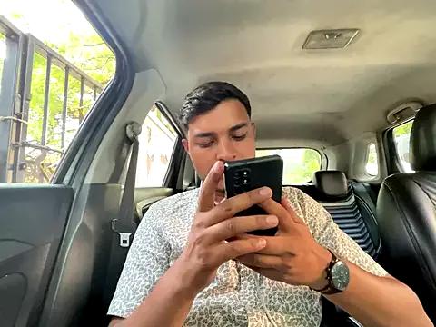 Midnight_24 webcams show profile image 