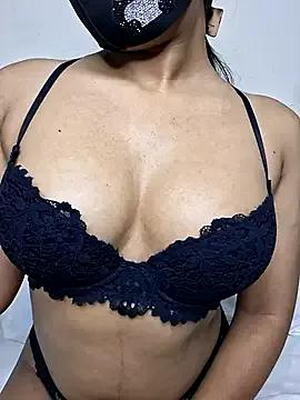 Mighty_Brown from StripChat is Freechat